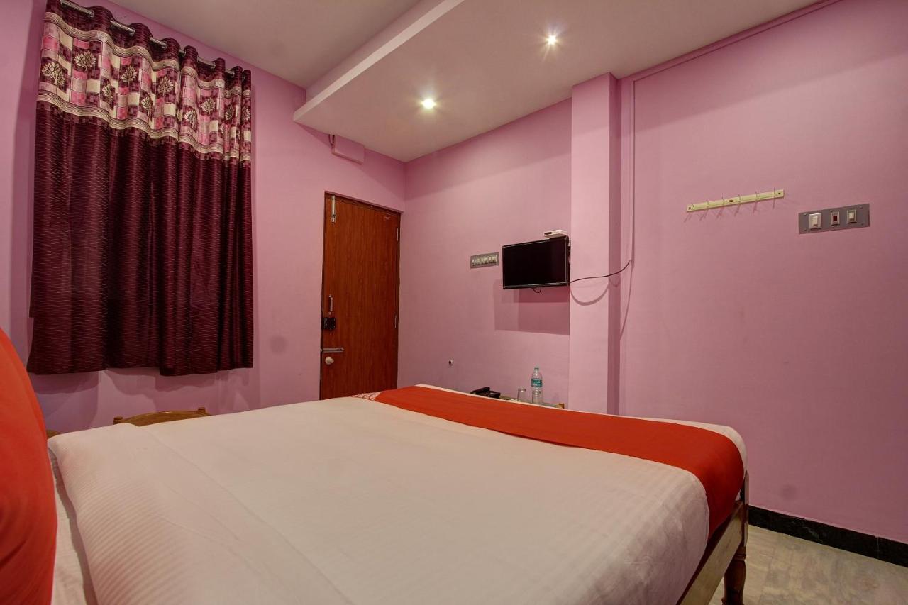 Hotel Vaccinated Staff - OYO 38664 Rt Residency Golden Rock Exterior foto