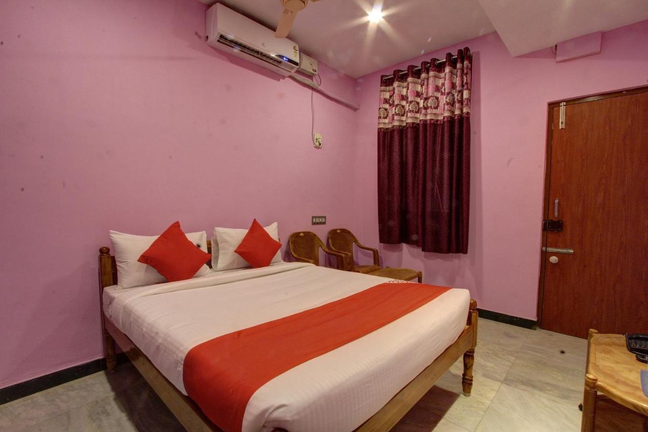 Hotel Vaccinated Staff - OYO 38664 Rt Residency Golden Rock Exterior foto