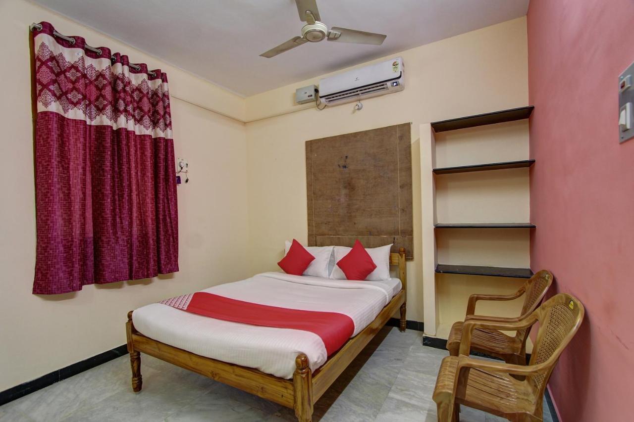 Hotel Vaccinated Staff - OYO 38664 Rt Residency Golden Rock Exterior foto